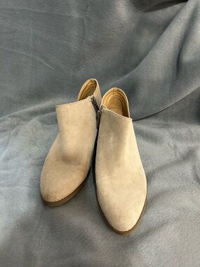 Lucky Brand Women's Suede Ankle Booties in Light Taupe - Sleek Side-Zip Design